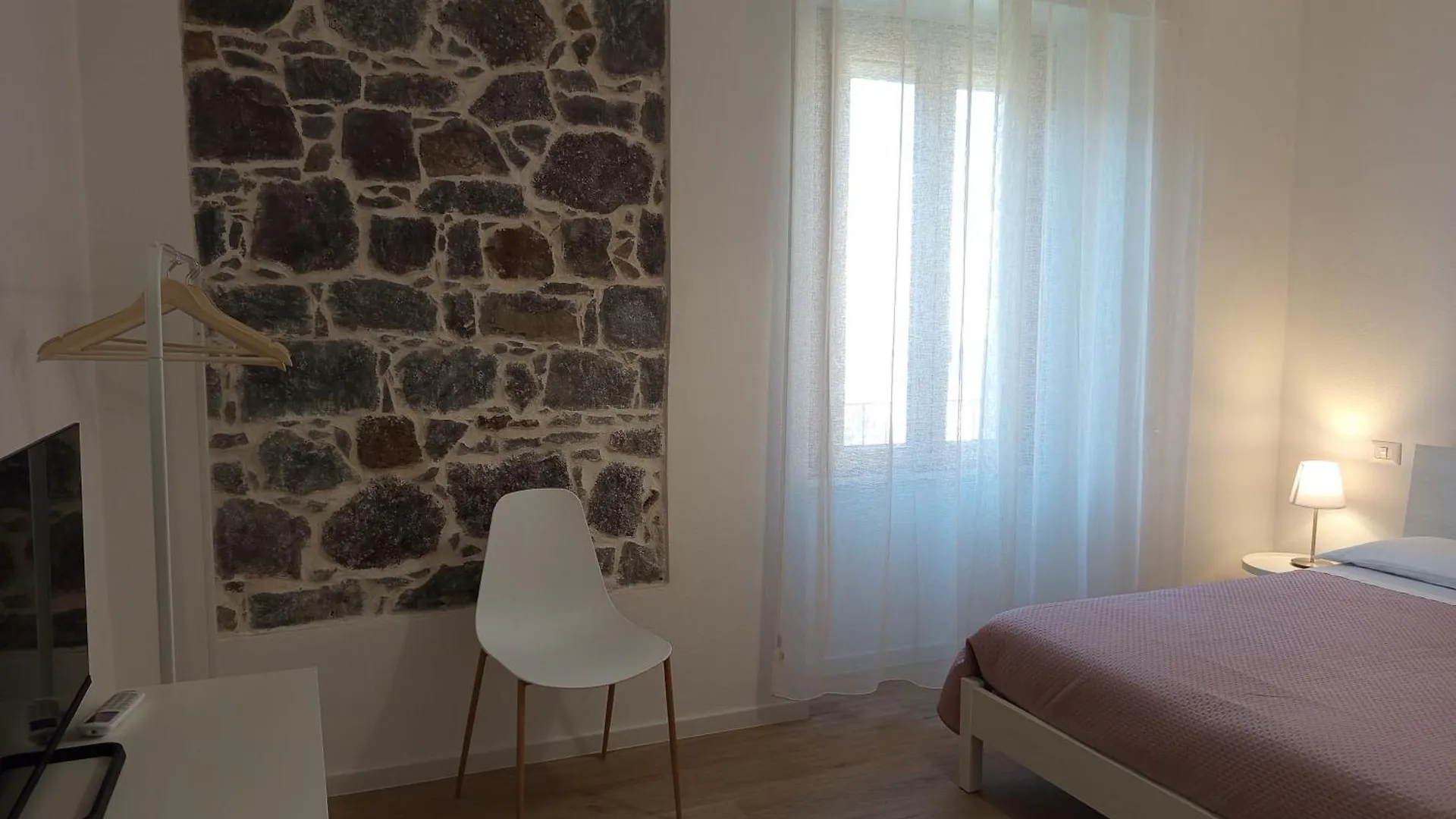 Lormar House Apartment Oristano 0*,